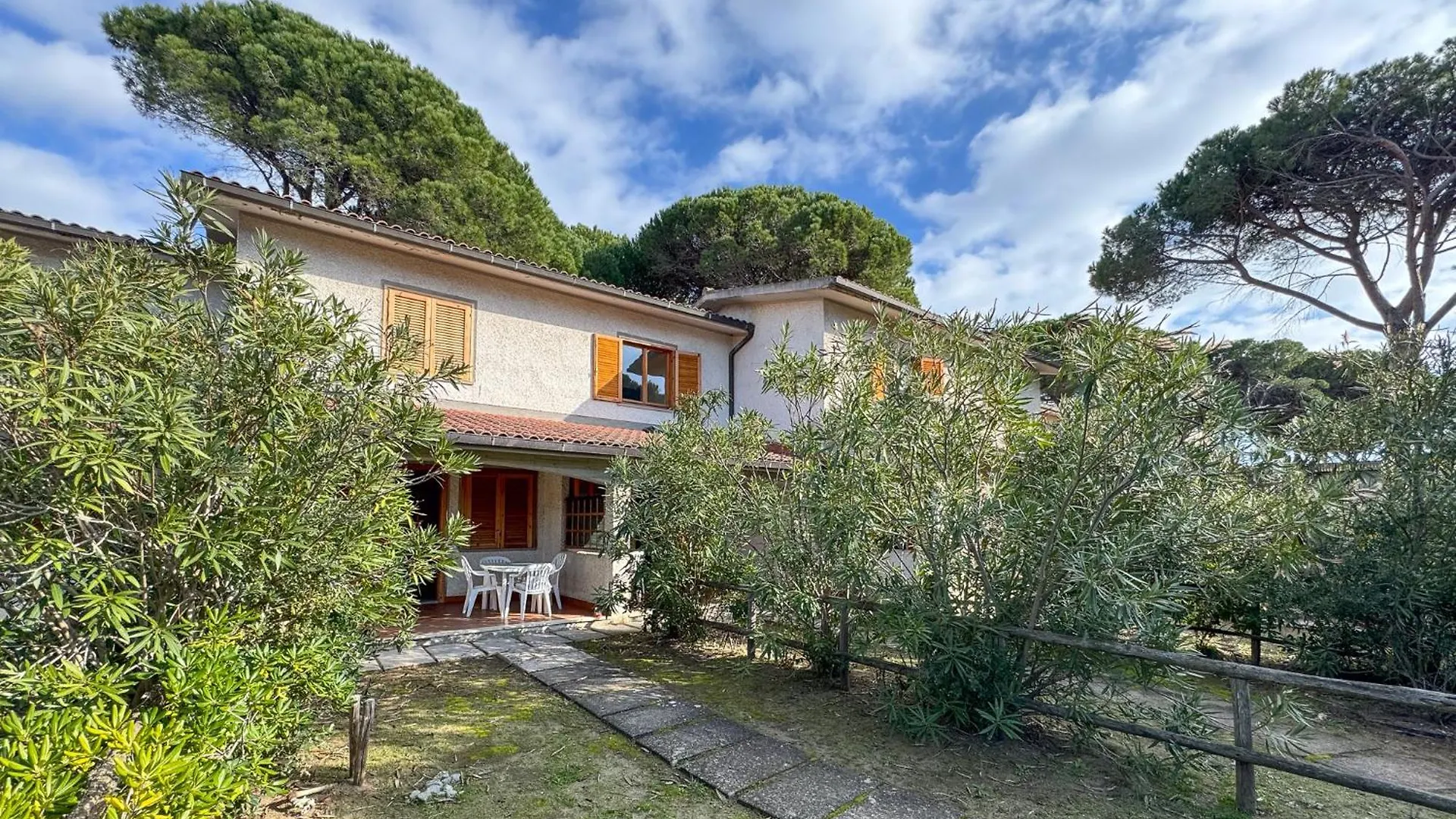 Appartamento Manta Civico 54 Principina a Mare Italy